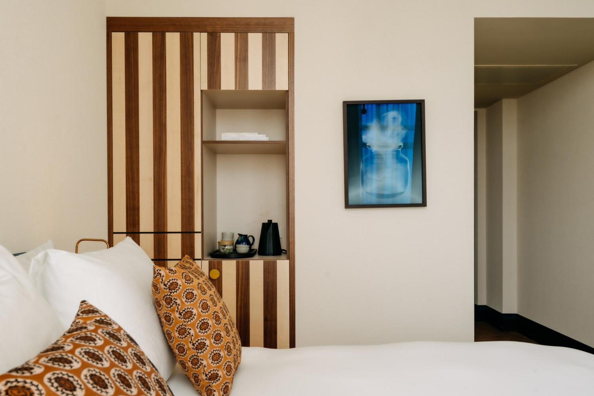 De Plesman Hotel กรุงเฮก ภายนอก รูปภาพ